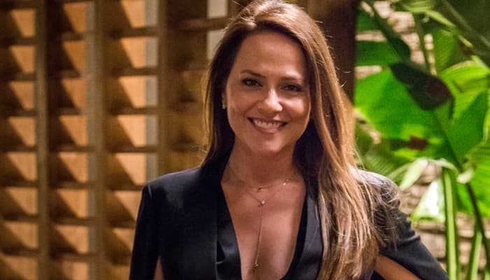 Vivianne Pasmanter se transforma para "Novo Mundo" e aparece totalmente irreconhecível
