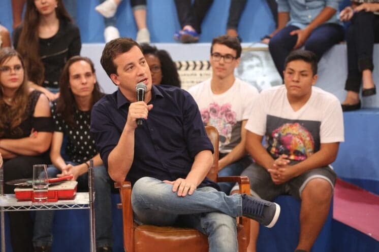 Rafael Cortez ironiza humor politicamente correto