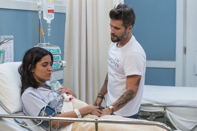 Atriz de "Sol Nascente" fala mal de Bruno Gagliasso em entrevista