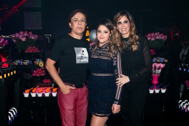 Filha de Tom Cavalcante entrevista famosos no YouTube e quer ser atriz