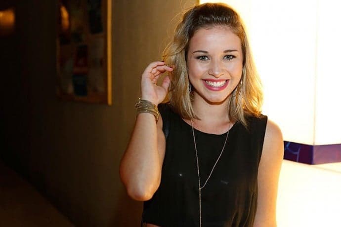 Atriz de “Malhação” revela que nunca namorou e que os homens temem aproximação