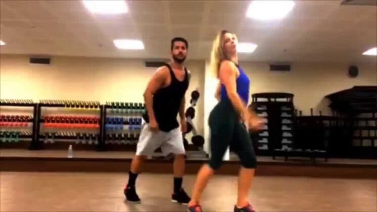 Dança dos Famosos de Xuxa conta com profissionais e revolta participantes