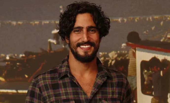 Renato Góes será médico idealista em próxima novela das 23h; veja foto!