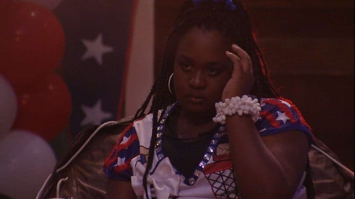 "BBB17": Roberta faz revelação, alfineta Vivian e critica Ieda
