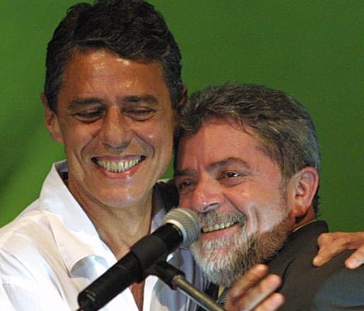 Artistas lançam manifesto pedindo candidatura de Lula à Presidência e assunto toma a internet