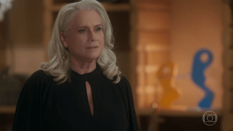 Vera Holtz abre mão de férias e já tem data para voltar ao ar
