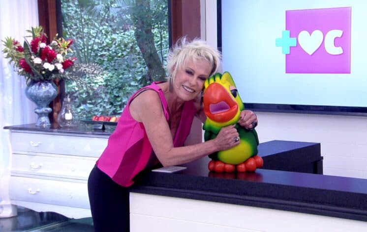 Ana Maria Braga faz homenagem e posta foto do verdadeiro "Louro José"