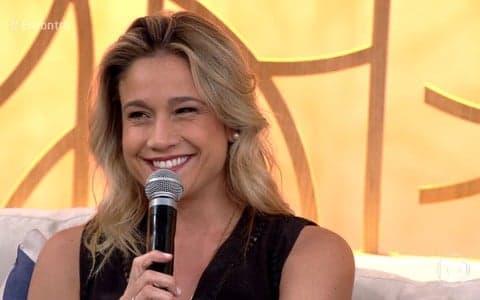 "Duvidei de Deus", diz Fernanda Gentil ao falar sobre adoção de criança no "Encontro"
