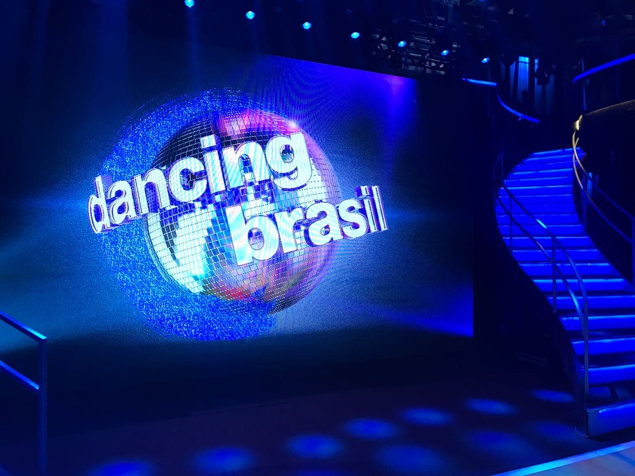http://tvfoco.uai.com.br/wp-content/uploads/2015/05/Daniela-Mercury.jpg