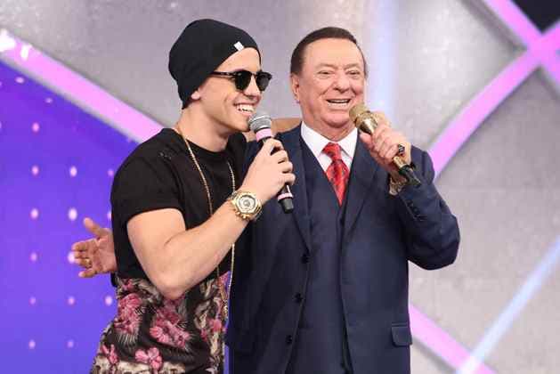 "Eu cresci muito", conta MC Biel em relançamento da carreira no Raul Gil