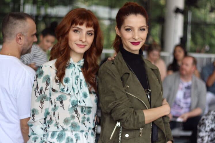 Gêmeas Giselle Batista e Michelle Batista voltarão a atuar juntas na Record
