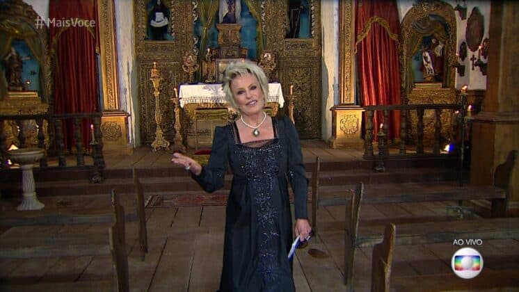 Ana Maria Braga vira chacota ao errar nome de novela e usar vestido de época