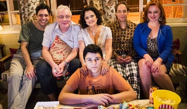 Estreia da reprise do seriado A Grande Família derruba audiência da Globo