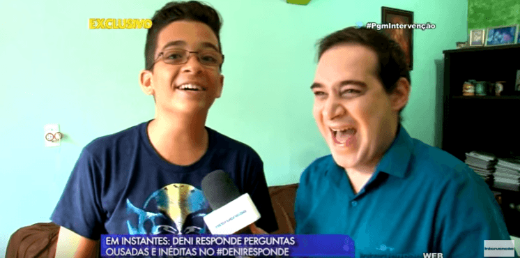 "Intervenção Web": Conheça Deni, um garoto de apenas 15 anos, que é o mais novo fenômeno da internet