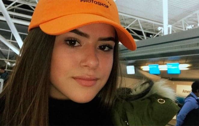 Maisa Silva faz selfie, mas detalhe chama atenção na web