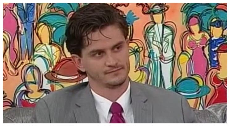 Marcos do "BBB17" com cabelo rabo de cavalo participando de programa em outra emissora bomba na web!
