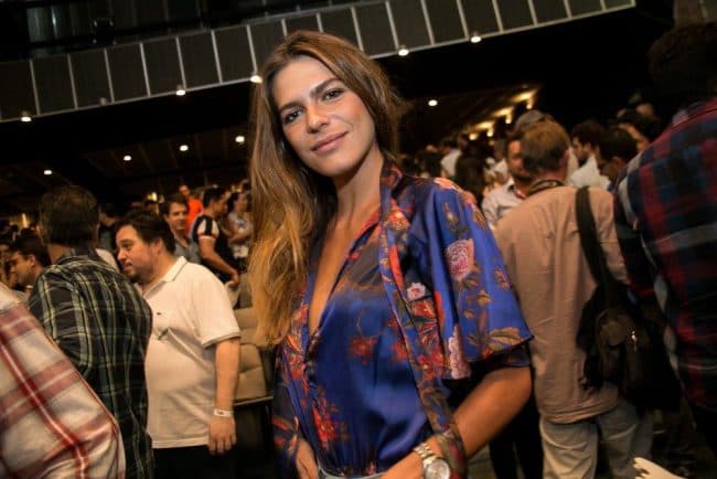 Namorada de Cauã Reymond, Mariana Goldfarb recebe convite para atuar