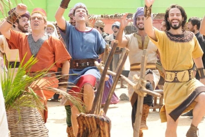 Novela "O Rico e Lázaro" tem ritmo de gravações 'esquizofrênicas'