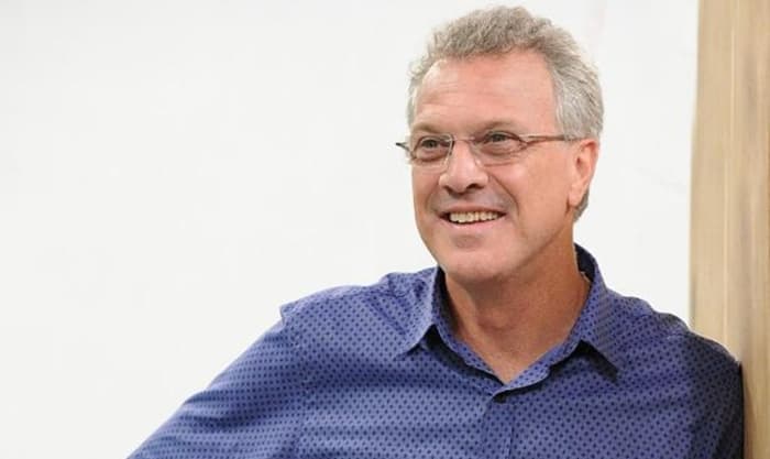 Globo começa a montar cenário do novo programa de Pedro Bial