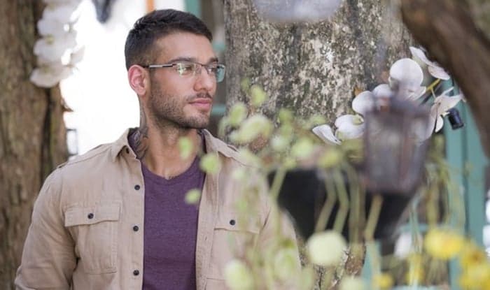 Lucas Lucco torce por oportunidade de cantar em "Sol Nascente"
