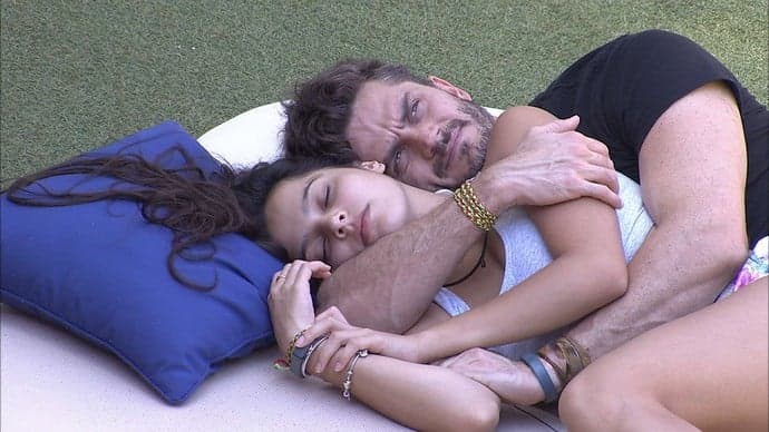 "BBB17": Marcos diz que Ilmar deve desculpas ao filho e dispara: "quem saiu como verme foi ele"
