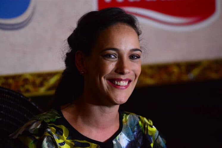 Após "Belaventura", Adriana Birolli fará novela de Aguinaldo Silva na Globo