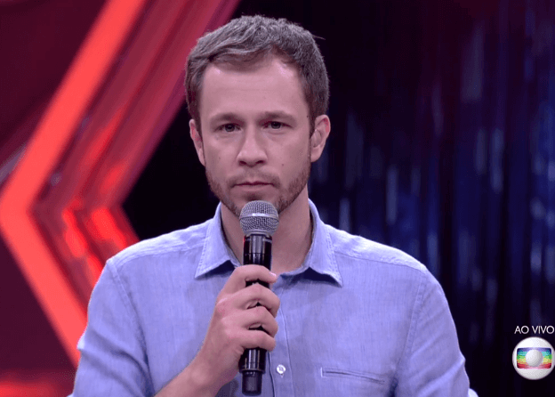 Tiago Leifert se pronuncia sobre a polêmica expulsão de Marcos do "BBB17"