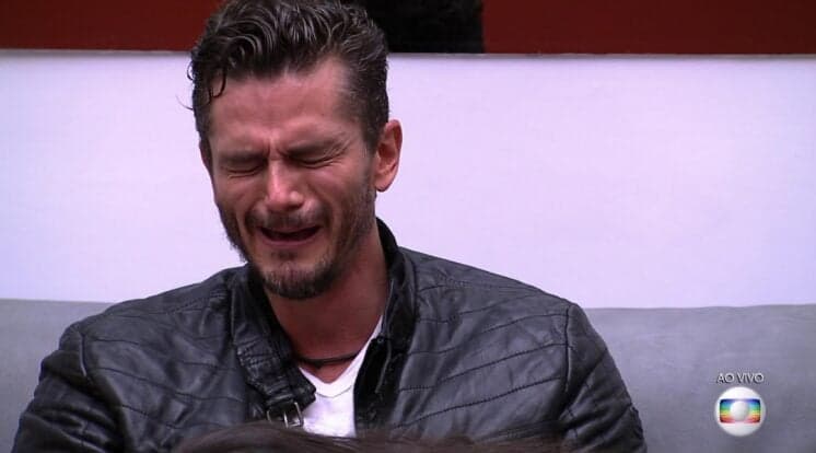 "BBB17": Com choro sem lágrimas, Marcos vira meme nas redes sociais