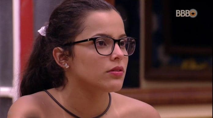 "BBB17": Emilly garante: "eu sempre tive o apoio do Brasil"