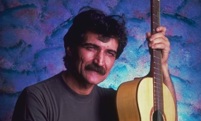 Famosos lamentam a morte do cantor Belchior