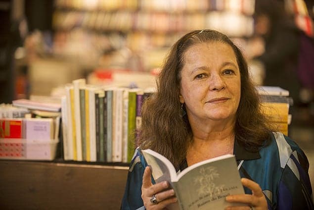 Sem contrato fixo com a Globo, atriz veterana fará participação em nova novela