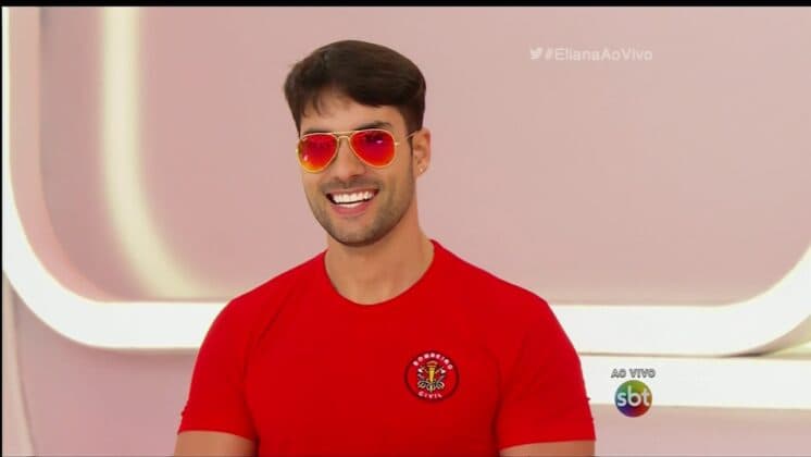 Bombeiro do programa "Eliana" detona produção e ameaça deixar a atração