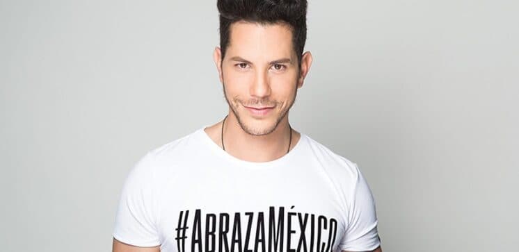 Ex-RBD Christian Chávez causa burburinho na internet ao conhecer o filho de Anahí