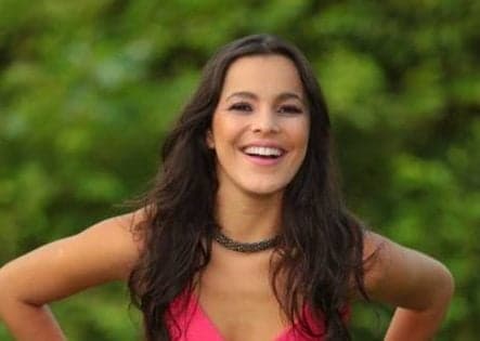 Em entrevista, Emilly chora ao falar da mãe, despreza Vivian e cogita retorno com Marcos