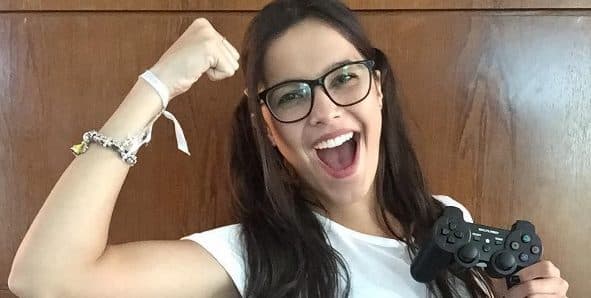 Emilly Araújo rebate críticas: "Deslumbrada não, sonhadora"