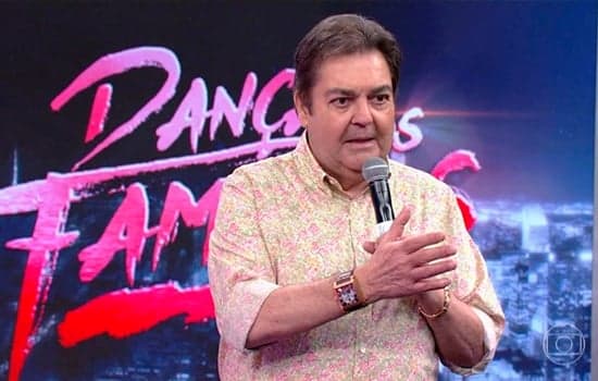 Ao vivo, Faustão comemora fim do site de fofocas da TV Globo