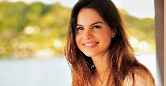 Sthefany Brito comemora seis anos de namoro e se declara