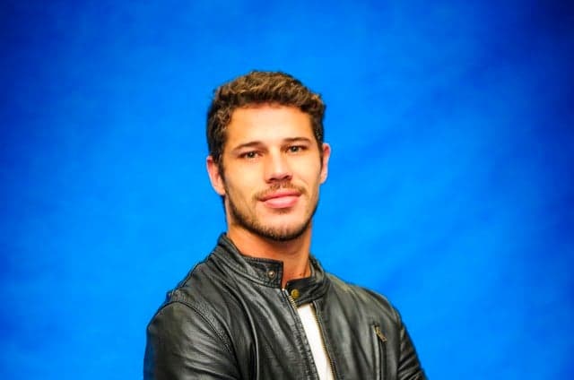 Afastado das novelas desde 2016, José Loreto ganha papel de destaque em O Sétimo Guardião