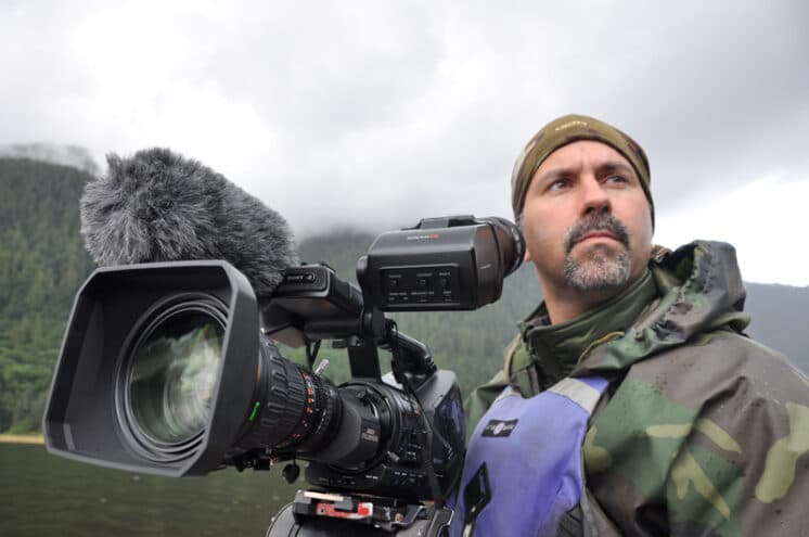 Lawrence Wahba lança primeiro filme e fala sobre TV aberta; assista