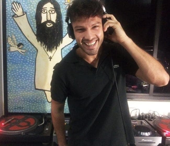 Ex-participante do "BBB 17" anuncia início da carreira artística