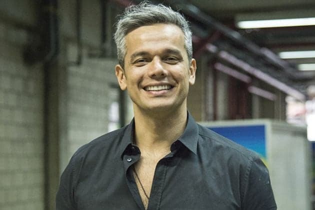 Com promessa de ganhar um programa próprio, Otaviano Costa não tem confirmação oficial e decide falar