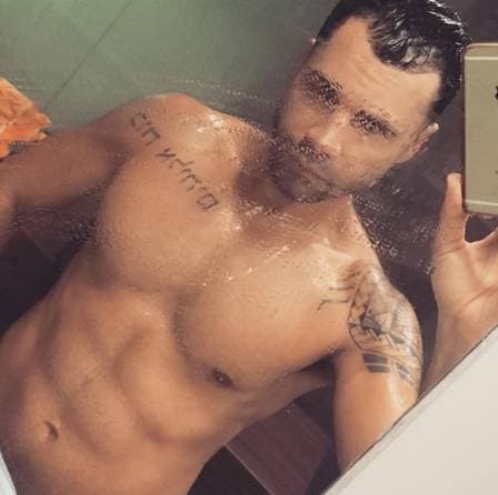 Rodrigo Sant’Anna sem camisa (Foto: Instagram / Reprodução)