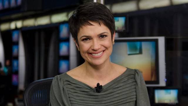 Sandra Annenberg surpreende e se declarara para marido em rede social
