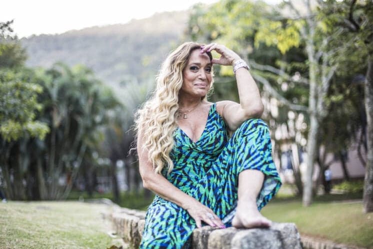 Susana Vieira detona: "Não aguento essa geração que sonha em comprar casa para mãe"