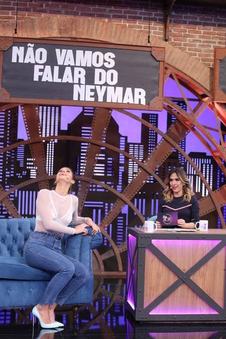 Programa de  Tatá Werneck faz sucesso e é líder absoluto na TV Paga