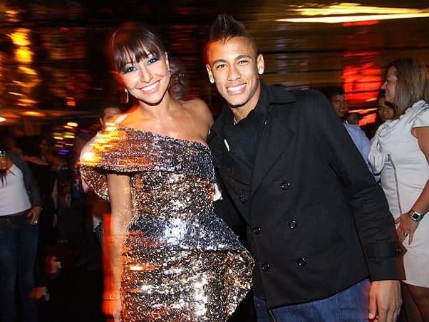 Sabrina Sato mira Neymar para viagem a Barcelona