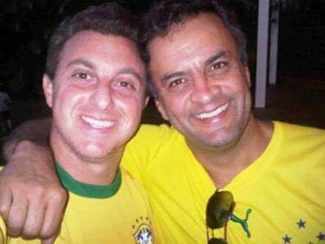Amigo de Aécio Neves, Luciano Huck apaga todas as fotos com o politico