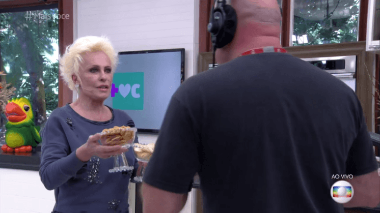 Com gafes "Mais Você" ensina a concorrência