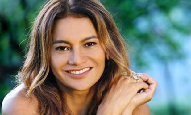 Dira Paes e Claudia Raia serão rivais em novela das sete da Globo