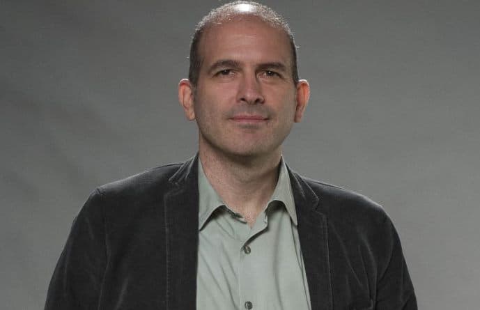 Autor de "Além do Horizonte" tenta emplacar novela das seis na Globo